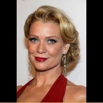 Лори Холден